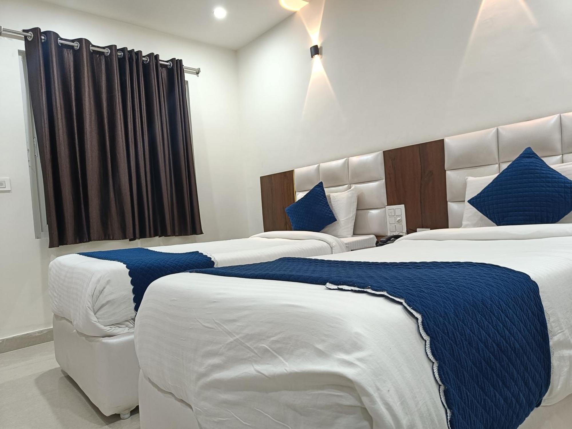Hotel Skyland Warangal Extérieur photo